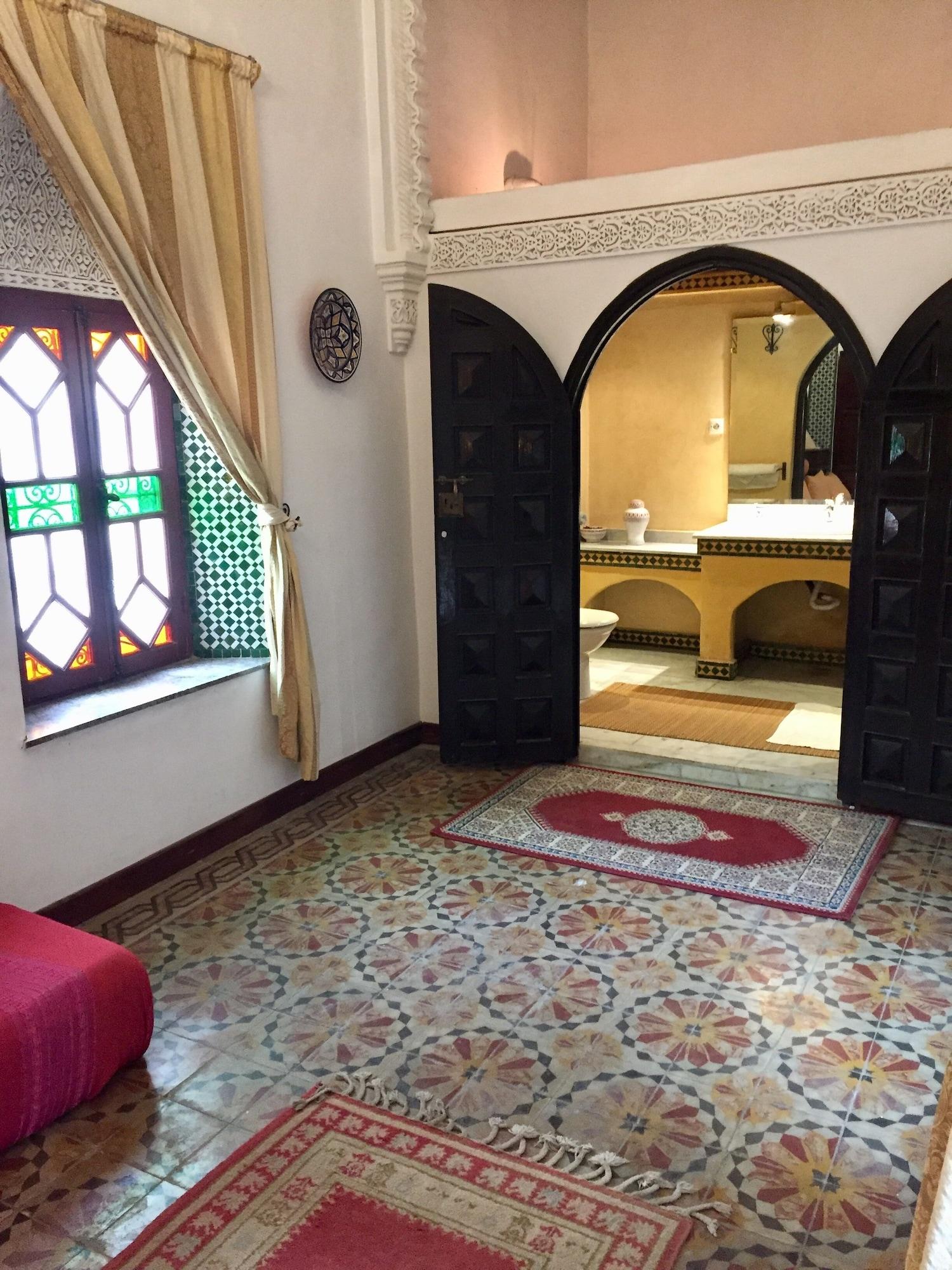 Riad A La Belle Etoile Salé Exterior foto