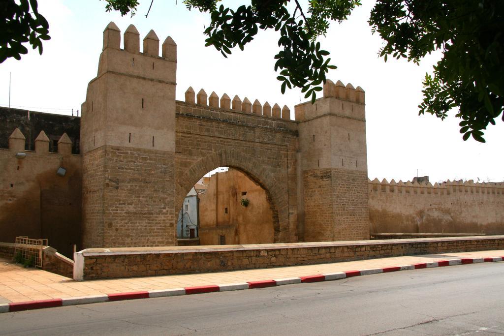 Riad A La Belle Etoile Salé Exterior foto